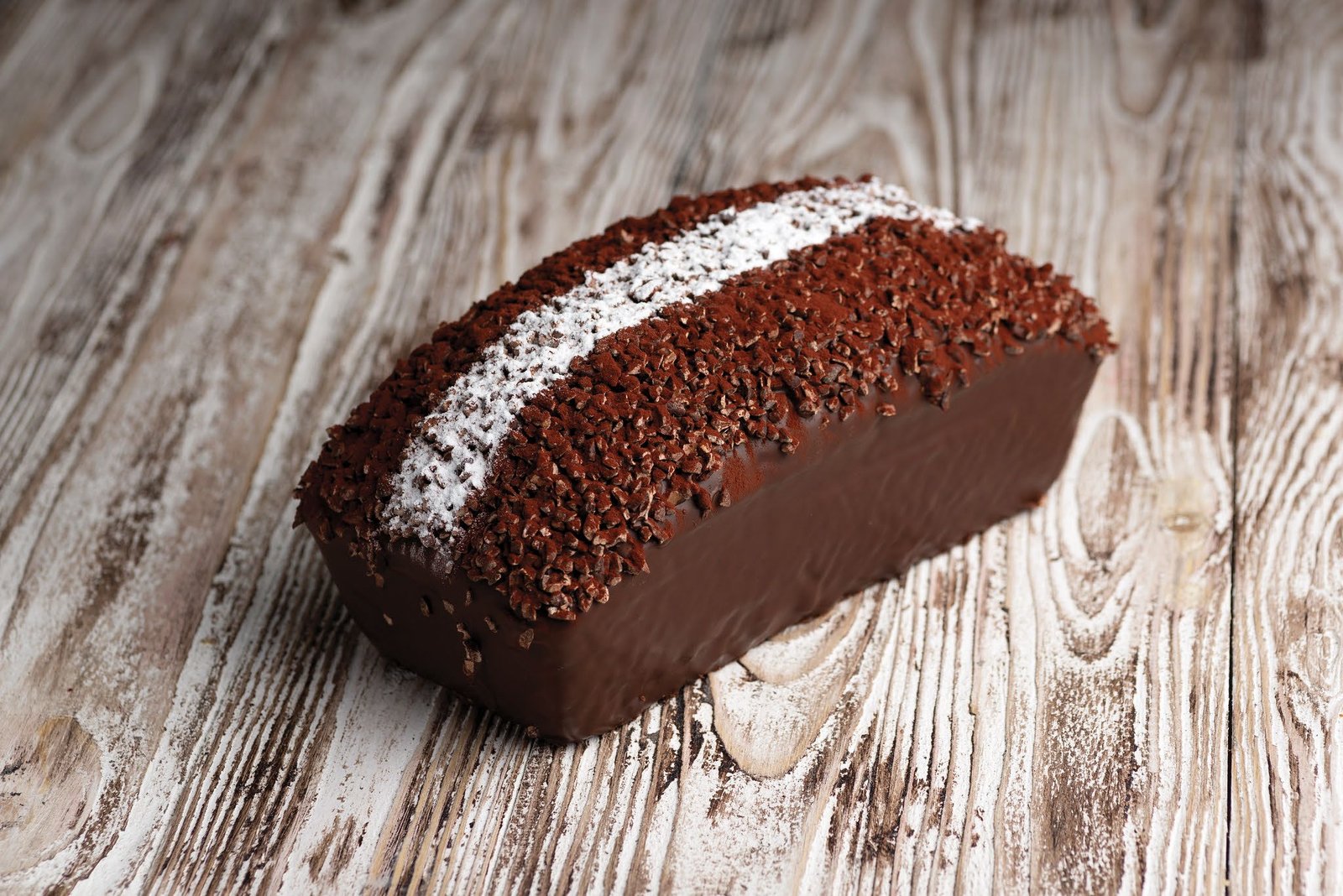ELEGANT TEA CAKES